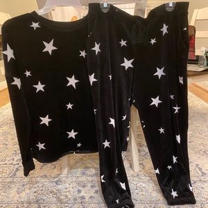 Simply Vera Vera Wang Velour Set